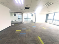 航盛精装小户型176平 5+1格局