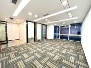 东向稀缺小面积房源  208平 2+1