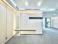 精装修，采光通透，无遮挡，超高实用率！