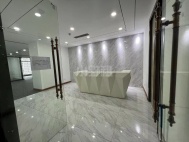 精装修，采光通透，无遮挡，超高实用率！