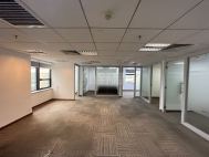 岗厦地铁口同心大厦228平6+1格局出租