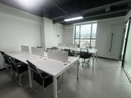 油松办公室、精装74平、1+1格局