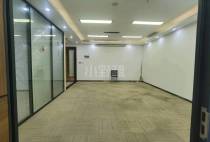 卓越城南区135平3+1格局