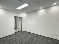 联合广场B座119平精装2＋1