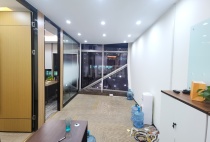 卓越世纪中心四号楼朝南方向149平2＋1