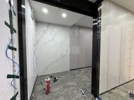 国际商会大厦131平精装2＋1