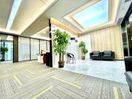 北邮685平场地 带独立阳台 双面采光