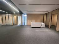 雅宝地铁口星河双子塔440平6+1格局