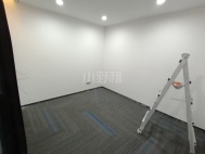 福田中心商务大厦338平4+1格局