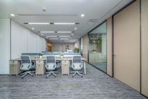 豪装福田中心区新世界中心365平4+1格