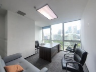 大冲商务中心朝东南319平6＋1格局出租