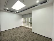 福田中心区国际商会中心198平3+1格局