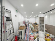 天发大厦53平大开间