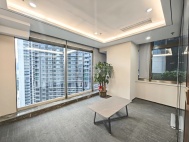 豪庭科技大厦朝西南向262平3+1出租