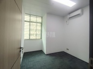 天祥大厦ab座朝南向158平2＋1出租