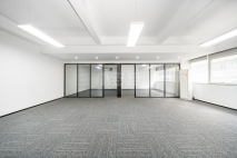 大华商务中心朝南向150平2+1格局出租