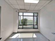 深圳北精装办公室280平5+1格局