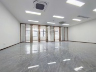 红松大厦b座朝南向306平4+1格局出租