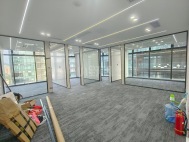 福田区上梅林地铁口精装4+1户型方正实用