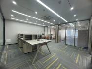 英龙展业大厦朝南向122平2+1格局出租