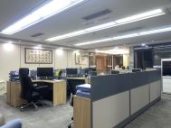 福田中心区卓越大厦288平4+1格局