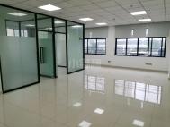 上芬地铁口精装140平2+1格局