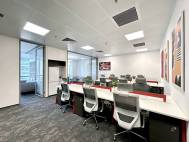 朗科电梯口166平 北向 户型方正