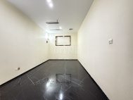 海王银河大厦 688平 11+1朝东西北