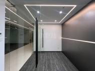 飞亚达新装175平 一手使用率 地铁口