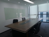 迈科龙大厦340平精装4＋1