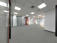 泰邦科技大厦超西南向393平6+1格局出