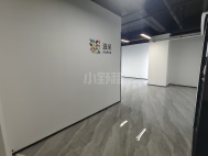 新龙大厦 196平 3+1格局 西北朝向