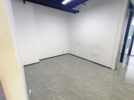 新龙大厦 473平 5+1格局 东南朝向