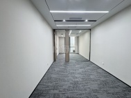 福田中心区新华保险大厦88平1+1格局