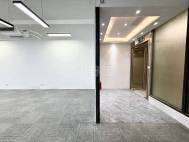 荔林地铁口195平 西南双面采光 地铁口