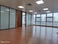 荔林站精装186平 高使用率 2个隔间