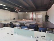 精装修，采光通透，无遮挡，超高实用率！