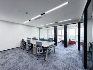 竹子林地铁口联泰大厦175平3+1格局