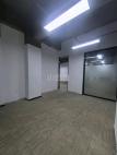 保税区银东大厦，户型方正，精装修