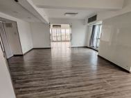 瑞思中心看世界之窗