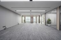 车公庙地铁口本元大厦280平4+1格局