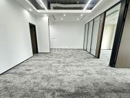 采光好户型方正精品2+1格局办公室