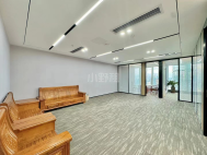 京基滨河时代大厦258平方3+1 价可谈