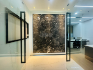 福田中心区精装小办公室，可配齐办公家具