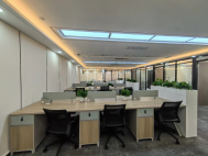 卓越大厦350平方6+1格局价可谈