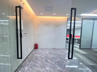 精装修，采光通透，无遮挡，超高实用率！