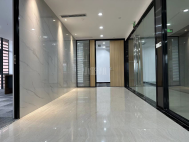 精装修，采光通透，无遮挡，使用率高送露台