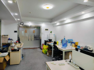 新天世纪商务中心C座120平精装2＋1