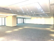 福田中心区精装大面积写字楼出租