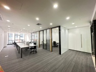 红山甲级楼、精装199平、3+1格局